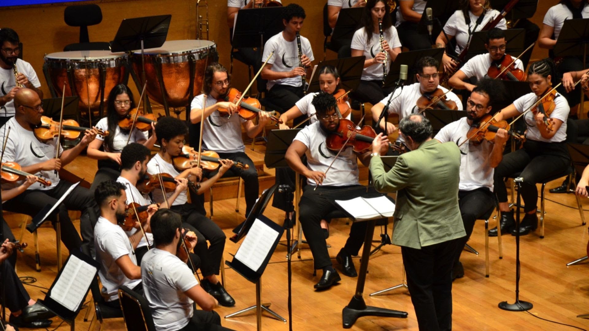 Orquestra Jovem se apresenta no Teatro 1