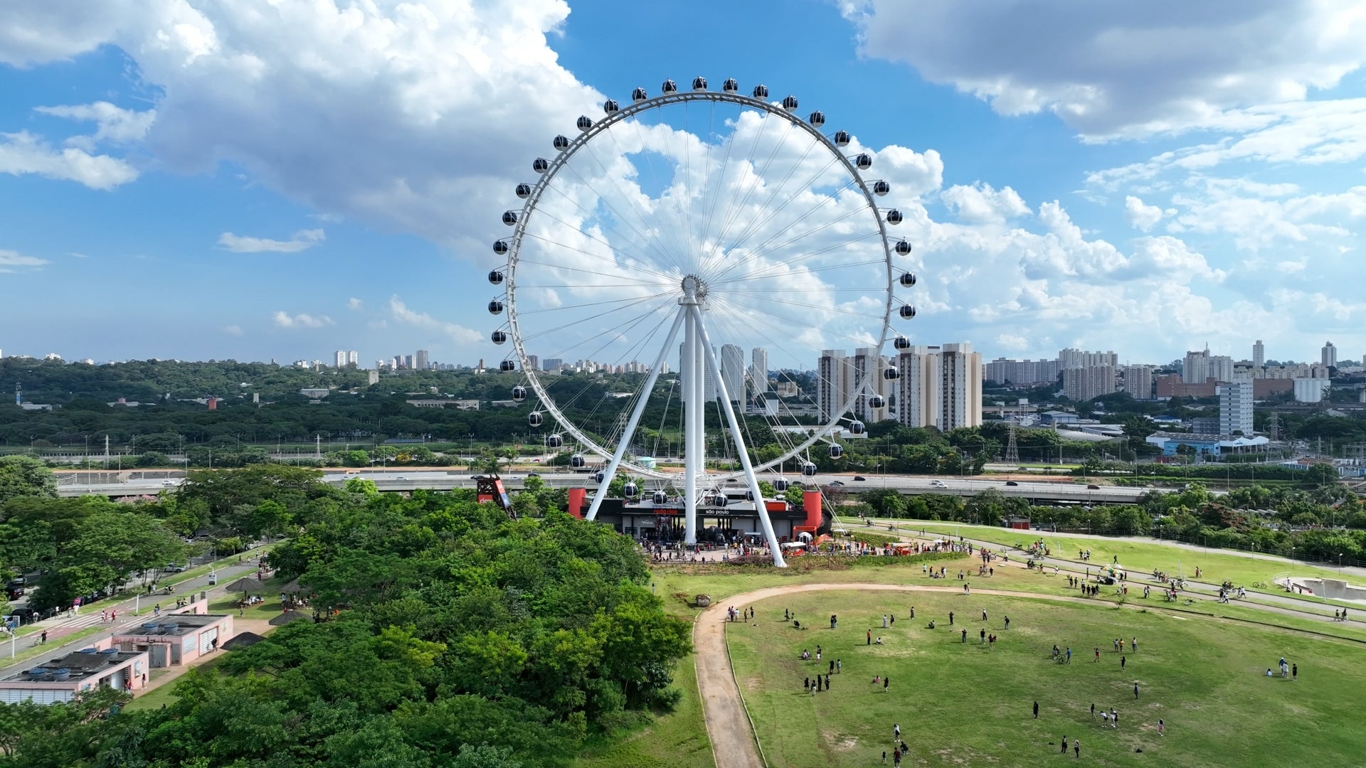 Com vista privilegiada de São Paulo, Roda Rico é opção de lazer para o feriado de 7 de setembro 1