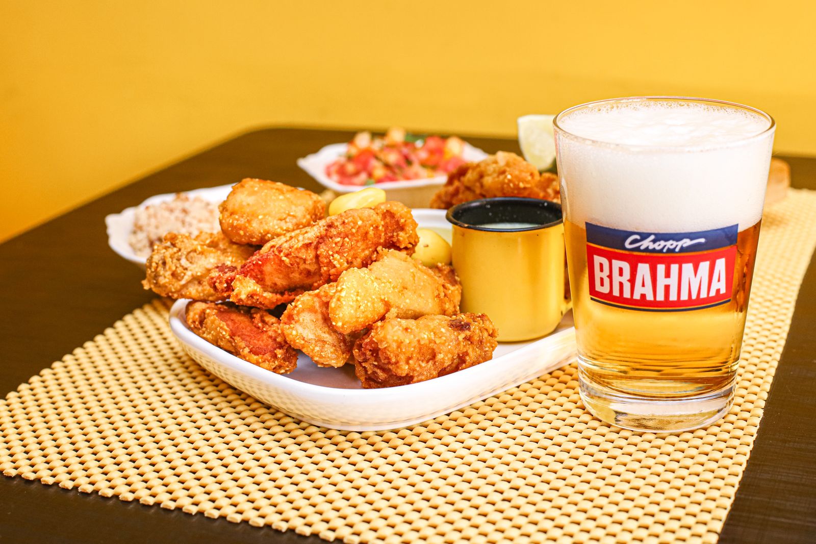 Ambev e Brahma apresentam rota inédita de bares com harmonização especial entre pratos clássicos e cerveja 2 Ambev e Brahma apresentam rota inédita de bares com harmonização especial entre pratos clássicos e cerveja 1