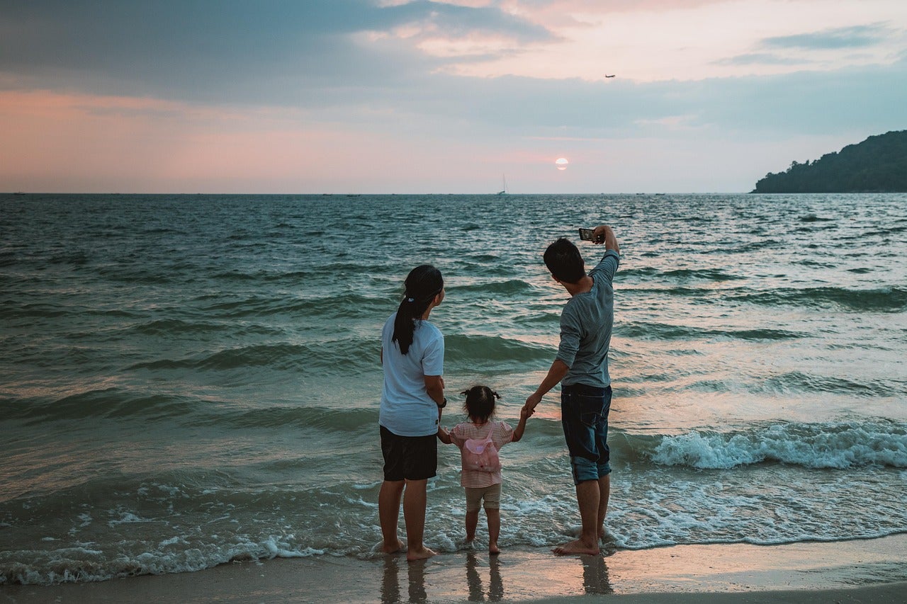 Viagens em família ganham força e despontam como tendência para 2026, aponta Skyscanner 1
