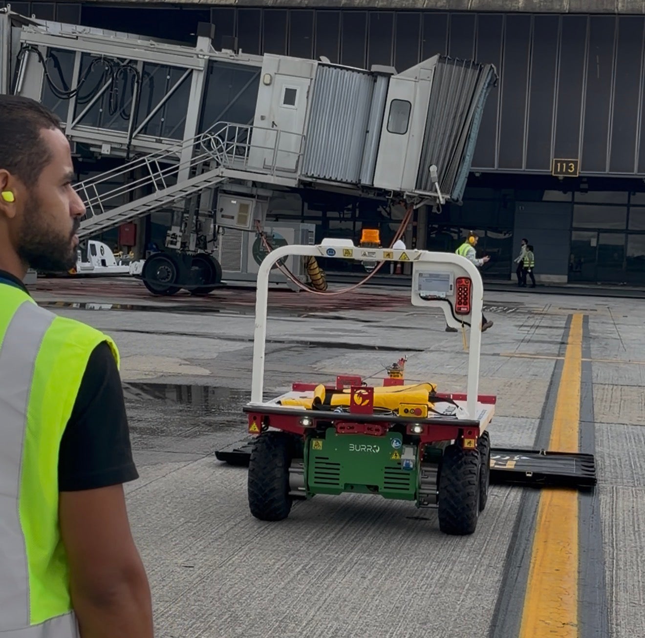 BH Airport inicia prova de conceito com robôs e dá primeiro passo rumo à operação autônoma no pátio 2 BH Airport inicia prova de conceito com robôs e dá primeiro passo rumo à operação autônoma no pátio 1
