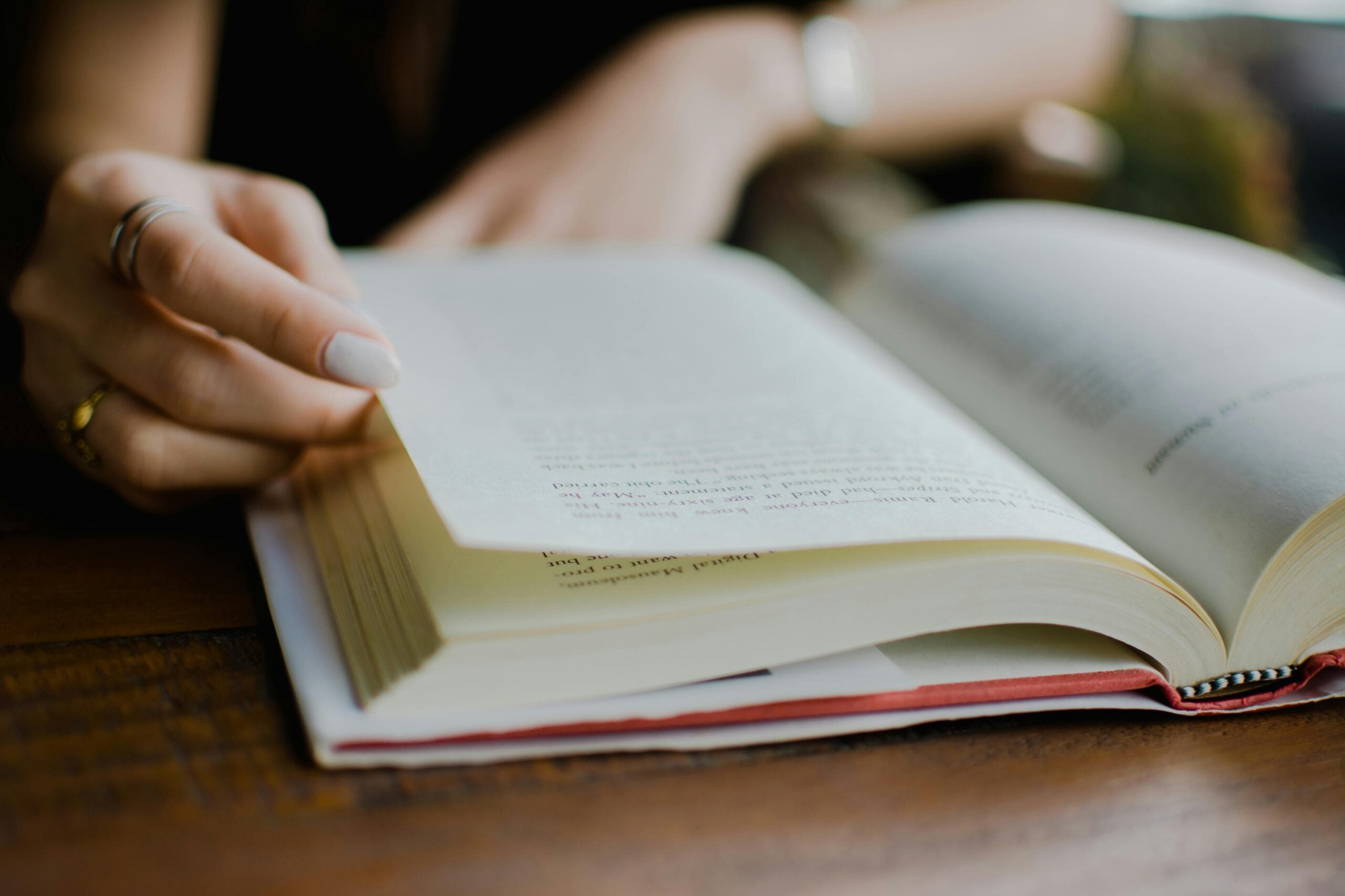 8 dicas de livros nacionais para ler no feriado 2 8 dicas de livros nacionais para ler no feriado 1
