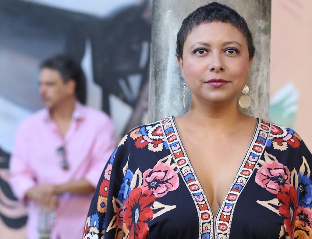 Cantora mineira Isabela Morais apresenta o show “De Coisas que Aprendi com Elis” em BH, com direção musical de Thiago Delegado 4 Cantora mineira Isabela Morais apresenta o show “De Coisas que Aprendi com Elis” em BH, com direção musical de Thiago Delegado 3
