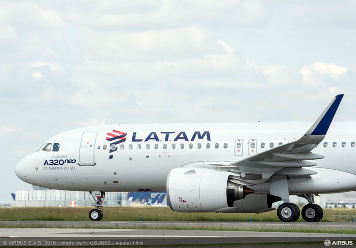 Voos diretos Uberlândia-Brasília da LATAM com aeronave Airbus A320