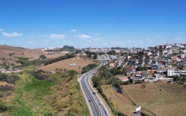 Pão de queijo na BR-040 entre Belo Horizonte e Juiz de Fora