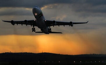 passageiros no BH Airport