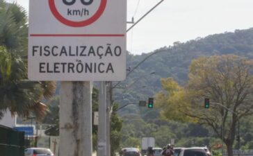 Radares aplicam mais de 75 mil multas em JF