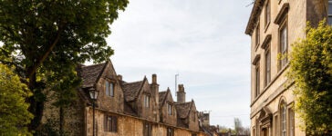 Da Magia à Sedução: cidade de Corsham, em Wiltshire, ligada aos cenários ingleses do filme