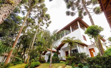 Pousada Jardim da Mantiqueira em Monte Verde na primavera