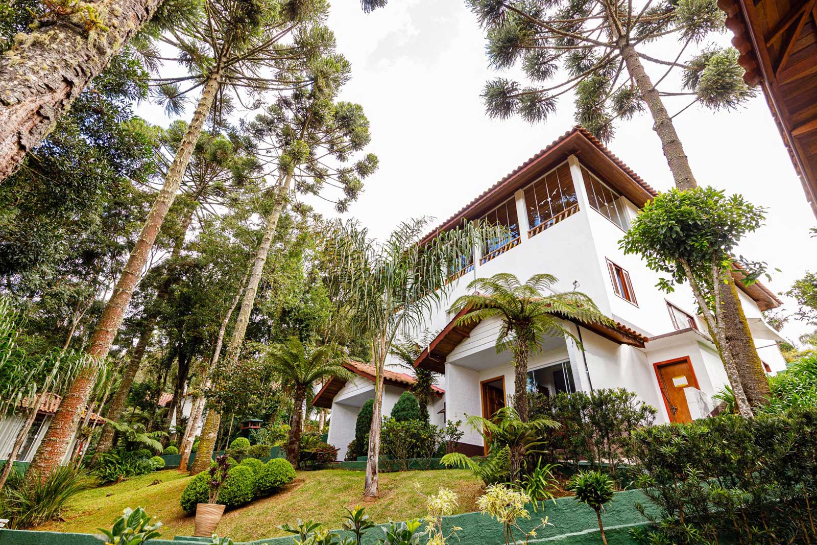 Pousada Jardim da Mantiqueira em Monte Verde na primavera