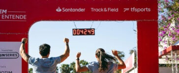 Corredores participam de prova do Santander Track&Field Run Series